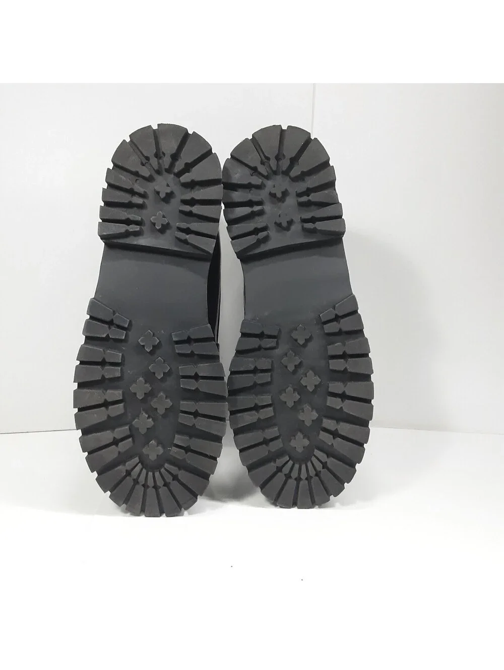 BP. Shilo - Platform Loafer | Glitter and Patent Leather | Size 9 M